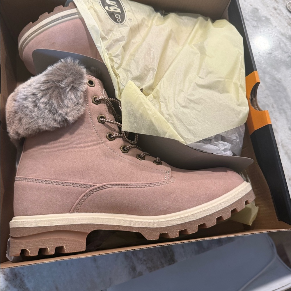 Lugz Black and Orange Flexastride Boots